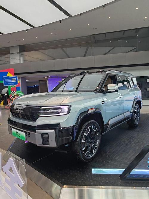 深圳14比亚迪方程豹硬派越野的爆款，英菲尼迪35周年与你共成长